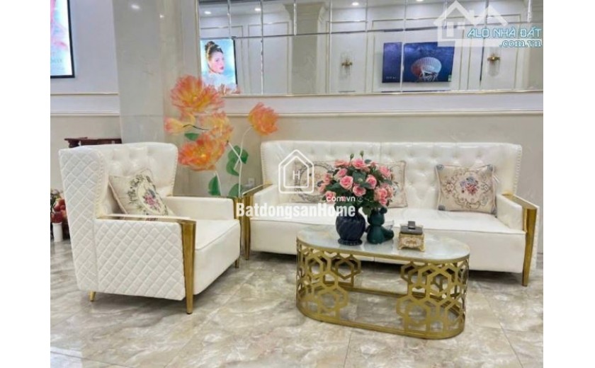 RẤT GẤP BÁN!!! NHÀ MẶT TIỀN CMT8, Q10 – THU DÒNG TIỀN 950TR/NĂM– NGAY NGÃ BA TÔ HIẾN THÀNH