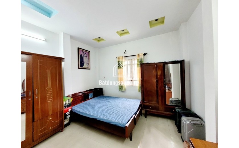 Bán nhà 72m², 6PN, 4WC, 4 tầng, Linh Trung, Thủ Đức - 8.15  tỷ