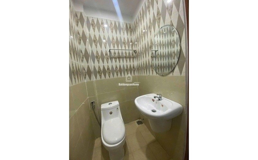 Bán ngôi nhà Linh Tây Thủ Đức – 1 trệt 1 lầu – gần Kha Vạn Cân – giá 3.4 tỷ