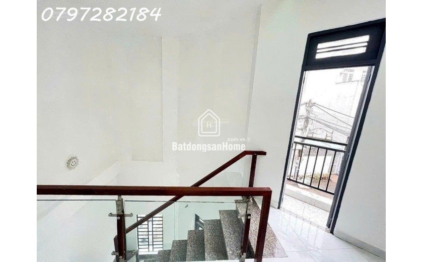 BÁN NHÀ  2 TẦNG - CĂN GỐC 2 MẶT TIỀN NGAY LÃ OAI - DT 55M2 LONG TRƯỜNG-  QUẬN 9