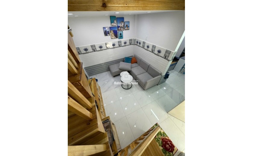 Bán nhà 92m² 2 tầng, 5PN, 3WC, Q.9, 7.15  tỷ, sổ hồng