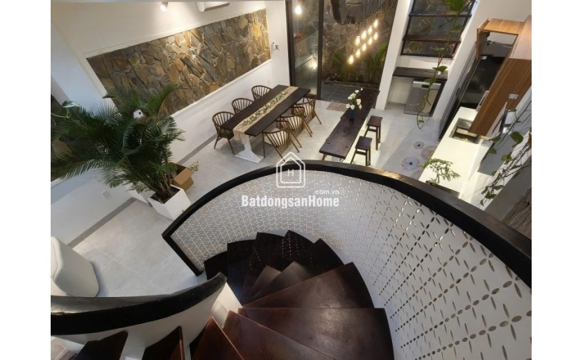 NHÀ 3 TẦNG CỰC ĐẸP MẶT TIỀN MỸ KHÊ, SÁT BIỂN, VIEW CÔNG VIÊN, CHỈ  TỶ TLCC