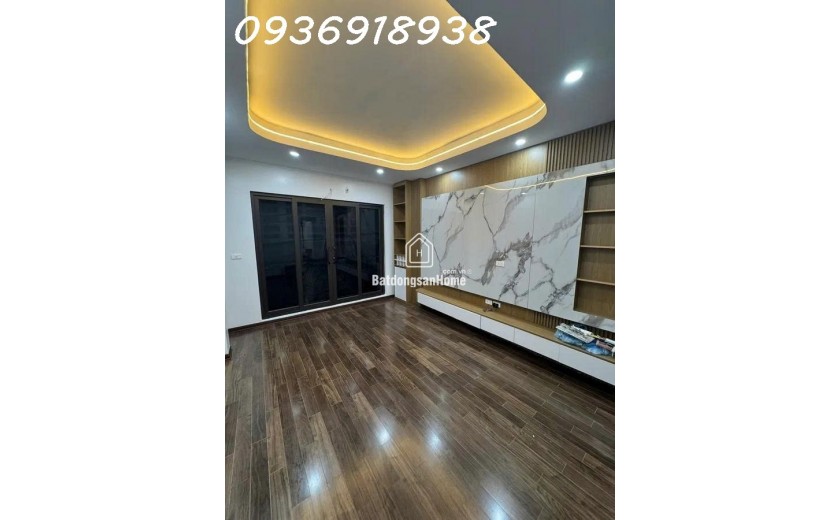 Chính chủ bán gấp nhà mới ngõ THẦN TÀI, Quận Cầu Giấy-50m x 6T-gara ô tô-16.8 tỷ