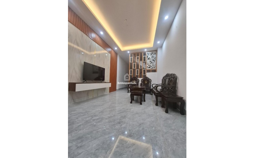 NHÀ ĐẸP – ĐỀN LỪ - 5 TẦNG 40M2 GIÁ NHỈNH 7 TỶ