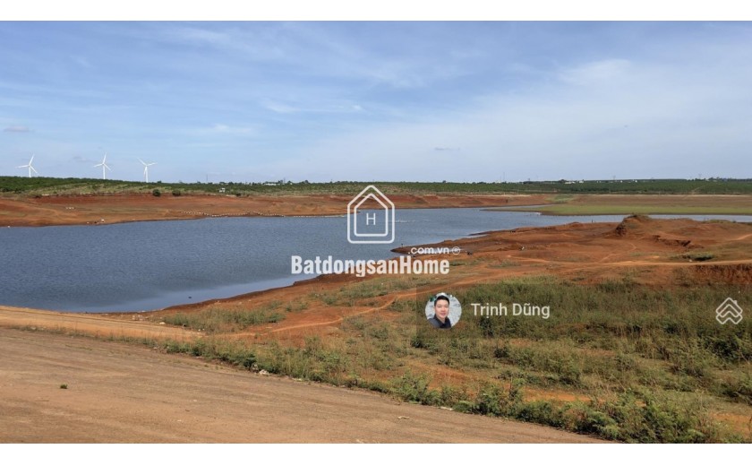 GĐ định cư nước ngoài muốn bán lô view hồ Ia Ring, Chư Sê, Gia Lai. Diện tích 7097m2, MT 43m