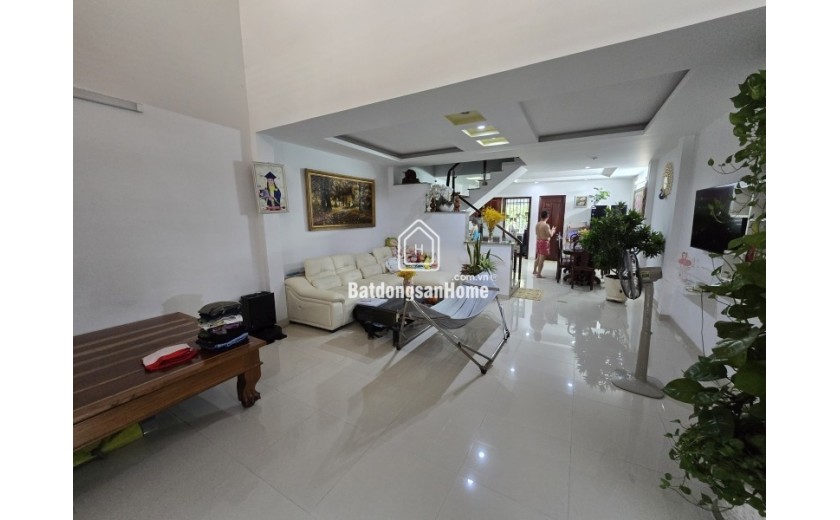 Bán nhà 100m², 2PN, 2WC, Linh Đông, Thủ Đức, 4.95 tỷ, sổ hồng
