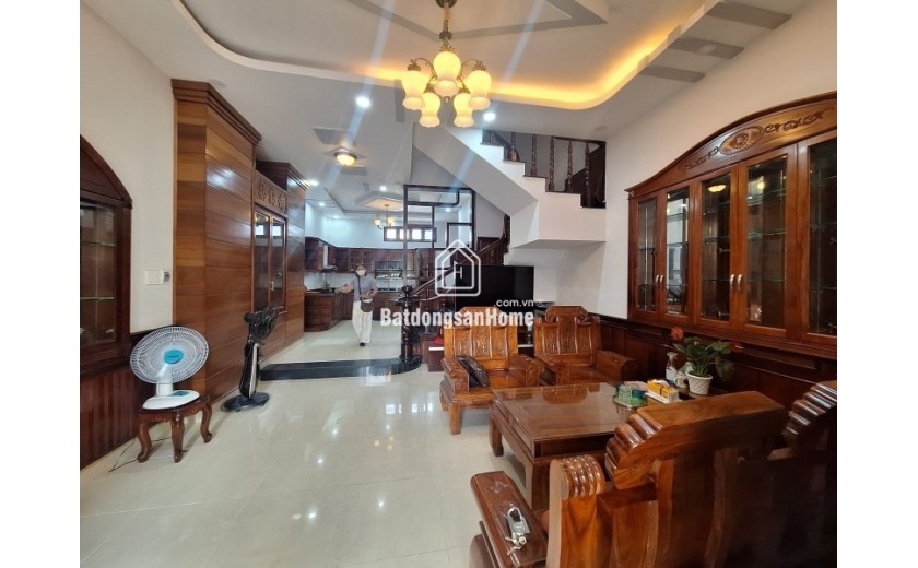 Bán nhà 60m², 4PN, 4WC, 7.35  tỷ, Q.9, Đỗ Xuân Hợp