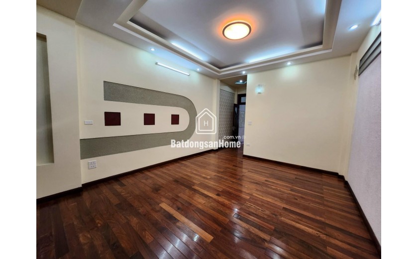BÁN TÒA NHÀ GIẢNG VÕ 60M 7 TẦNG THANG MÁY Ô TÔ 23 TỶ