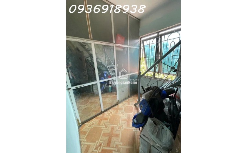 Cực hiếm-duy nhất 1 căn Nguyễn Văn Huyên, Cầu Giấy-3 ô tô tránh-mặt tiền khủng-chỉ 16.2 tỷ