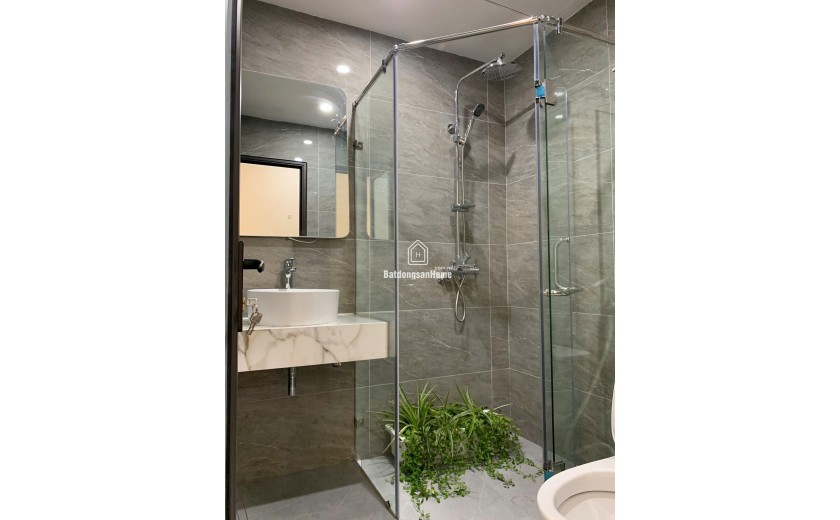 BÁN NHÀ GIẢNG VÕ PHÂN LÔ, Ô TÔ 45M 5 TẦNG MẶT TIỀN 3.6M