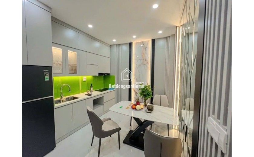 BÁN NHÀ NGỌC THỤY, LONG BIEN - 40M - 5 TẦNG- NHỈNH 6 TỶ - Ô TÔ 7 CHỖ ĐỖ CỬA - VIỆT PHÁP, VÔ VÀN TIỆN ÍCH