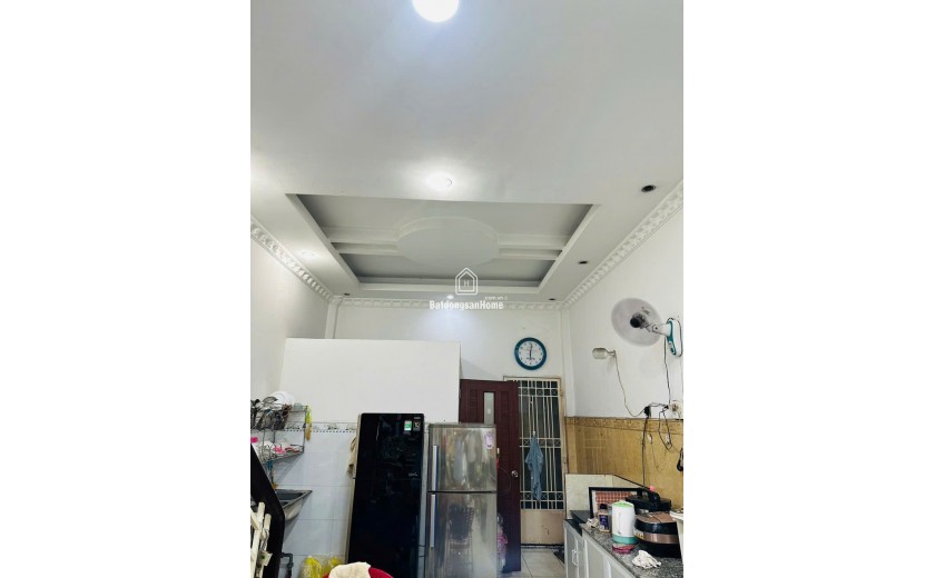 Bán Nhà HXH Đường Cách Mạng Tháng Tám, P.5, Q. Tân Bình - 3.7x13.5m - Chỉ 10.7 Tỷ