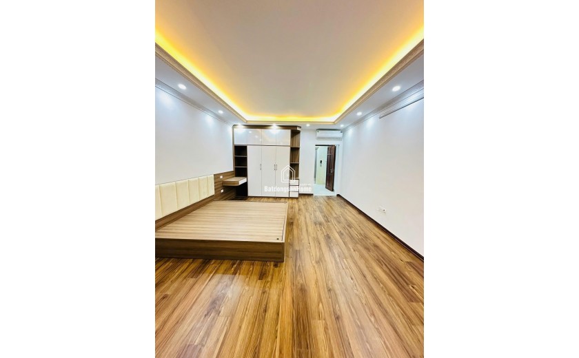Bán nhà  VÕNG THỊ -  otô -thang máy -– kinh doanh - ở ngay 80m 6 tầng 26.3 tỷ