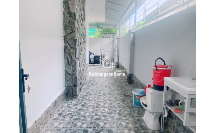 Bán nhà 3 tầng hẻm xe hơi Hiệp Bình Chánh – 106m² ngang 6.5m – giá 8.8 tỷ