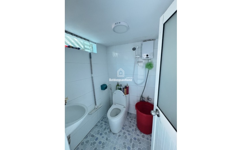 Bán nhà cấp 4 130m² hẻm xe hơi Quốc Lộ 13, đối diện Vạn Phúc City, Thủ Đức, giá 7.6 tỷ