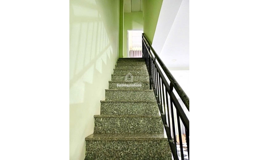 Bán nhà 92m2, 2PN, 2WC, Kha Vạn Cân, Thủ Đức, 5.7 tỷ