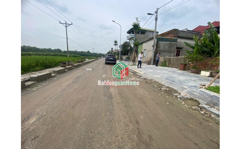 Bán đất bìa làng Nguyên Khê - 100m Sơn Du - Nhìn ra đường Nhật Tân - Nội Bài