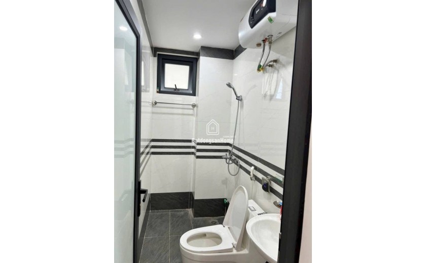BÁN NHÀ HXH ĐINH BỘ LĨNH , XÂY MỚI 40M2 - 3 TẦNG -3 PN MASTER - PL CHUẨN - CHỈ 5.8 TỶ