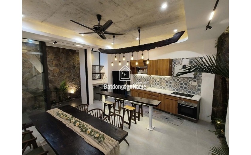 NHÀ 3 TẦNG CỰC ĐẸP MẶT TIỀN MỸ KHÊ, SÁT BIỂN, VIEW CÔNG VIÊN, CHỈ  TỶ TLCC