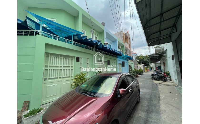 Bán nhà chiều ngang 9m, DT 107m2 - hẻm xe tải Đ. Âu Cơ, Tân Phú