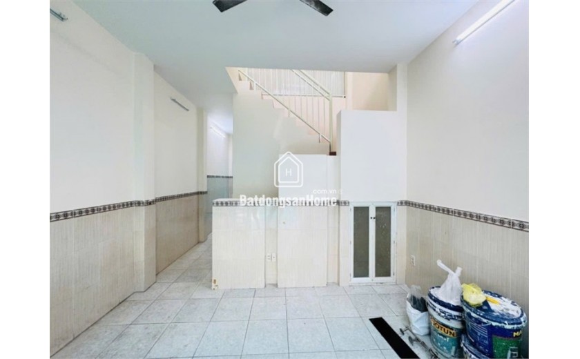 Bán nhà chiều ngang 9m, CN 107m2 - hẻm xe tải đường Âu Cơ, Tân Phú