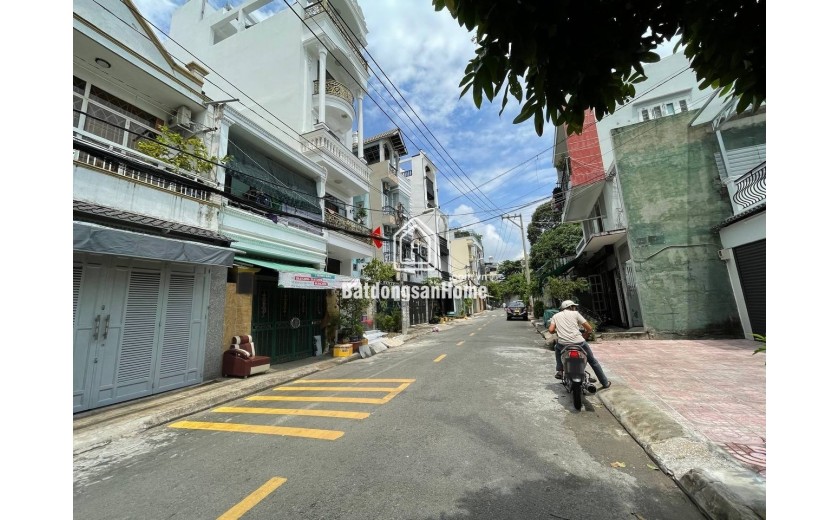 Bán nhà mặt phố 100m² - MTKD Đỗ Công Tường, Q. Tân Phú - 9,2 tỷ
