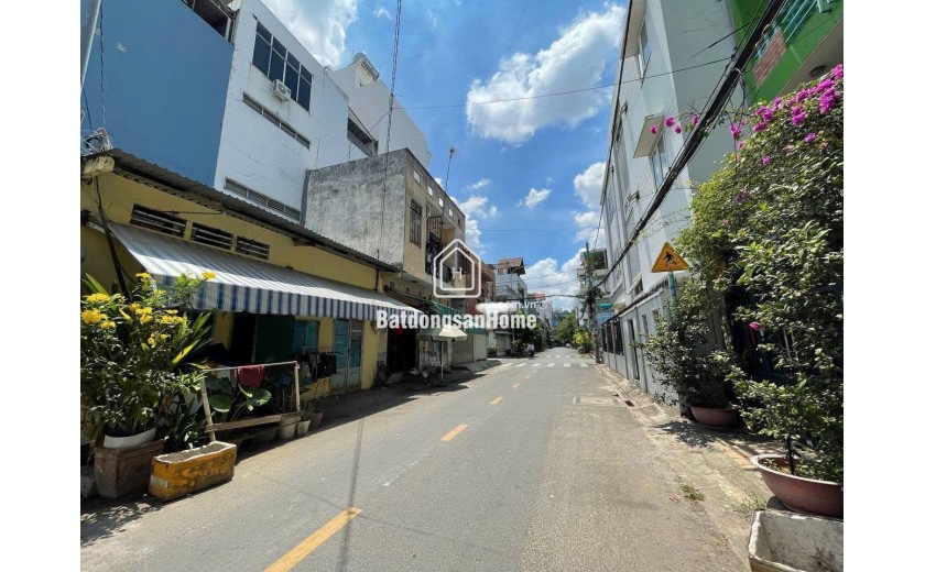 Bán Nhà 92m² Mặt tiền Đoàn Kết Đường 12m, 2PN, Tân Phú