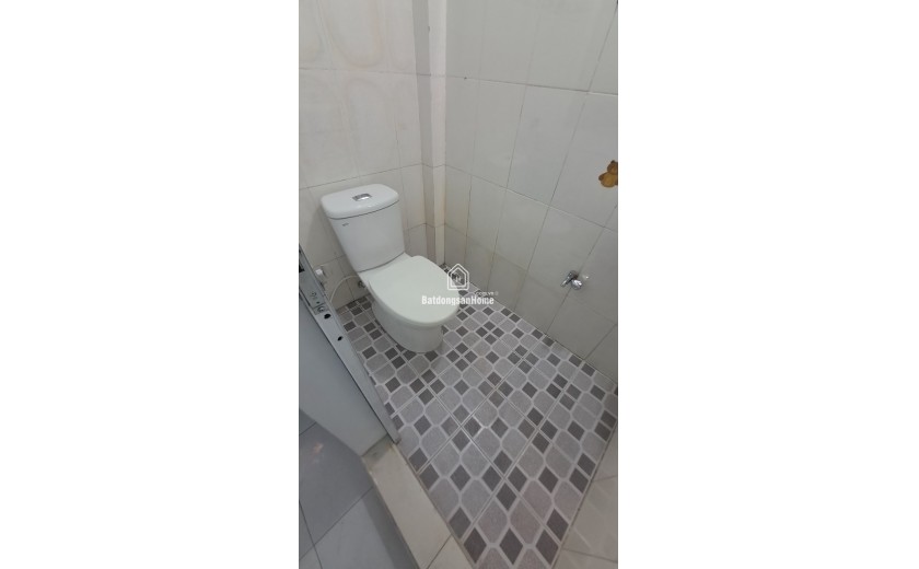 Bán Nhà 92m² Mặt tiền Đoàn Kết Đường 12m, 2PN, Tân Phú