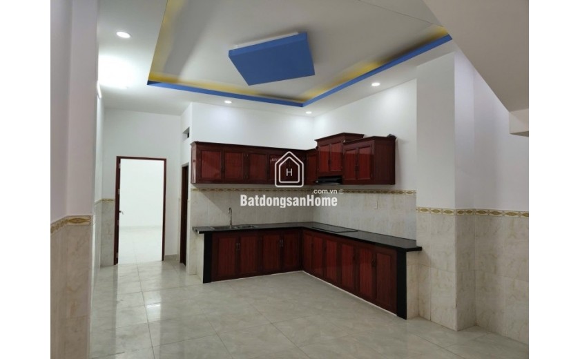 Bán Nhà 92m² Hẻm xe hơi 5m, 4PN, Lê Trọng Tấn, Tân Phú, 7.5 tỷ