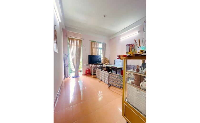 Bán nhà riêng 50m2, Hẻm xe hơi Đường Lý Thánh Tông, Tân Phú