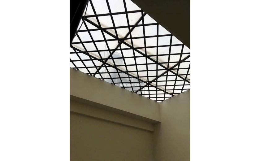 Bán nhà mặt phố 72m² - Nguyễn Thế Truyện, Q. Tân Phú