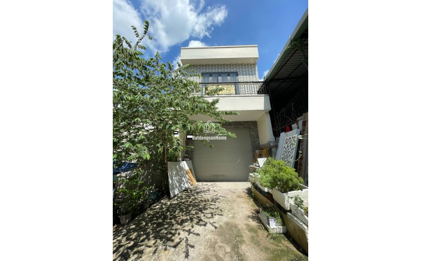 Bán nhà 85m2 - Hẻm xe tải 8m Đường Bờ Bao Tân Thắng, Tân Phú
