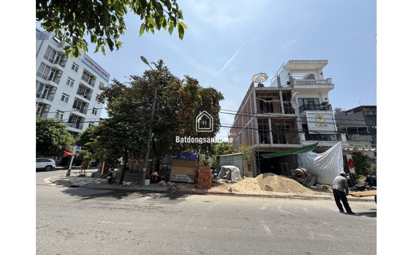 Cần bán đất gần biển Mỹ Khê Đà Nẵng, gần khu tài chính và người Hàn, vỉa hè rộng, vị trí vàng