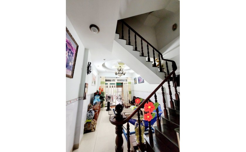 Bán nhà 4 tầng Đường số 9 Linh Trung Thủ Đức – 72m² – 6PN – giá 8.3 tỷ