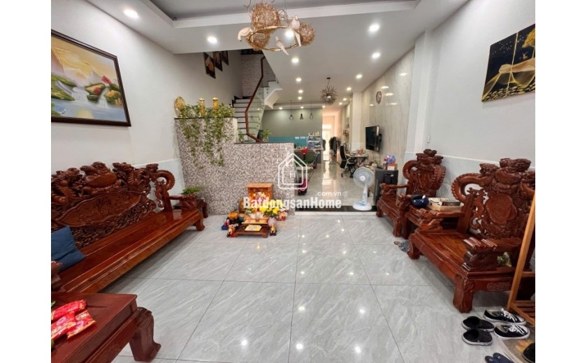Bán nhà mặt phố Hiệp Bình Phước, Thủ Đức, 133m², 10.35  tỷ, 4PN, 4WC