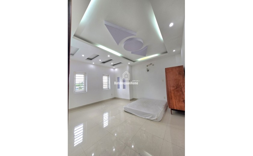 Bán Biệt Thự 162m2, 3 tầng, 5PN, 6WC, Dương Văn Cam, Linh Tây, Thủ Đức - 12.65 tỷ