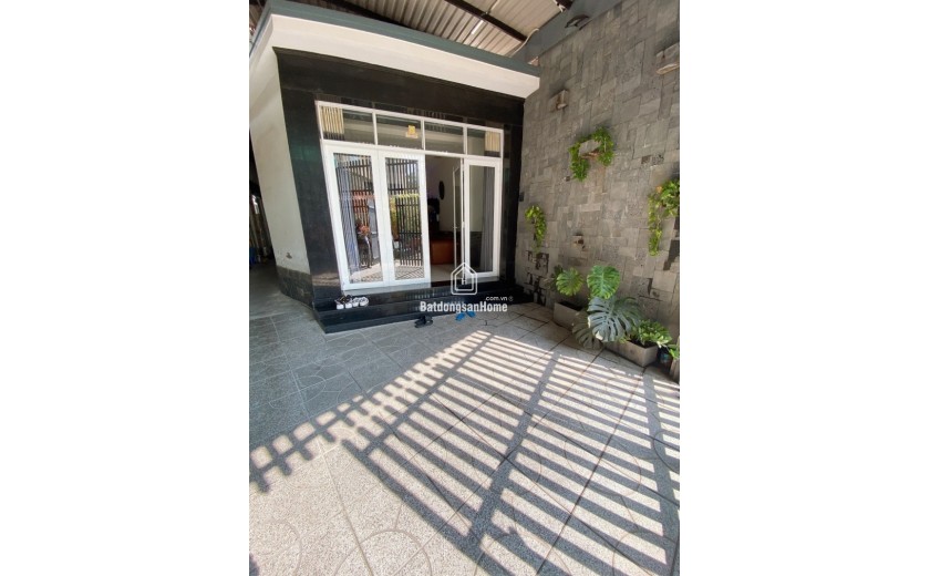 Bán nhà mặt phố Linh Đông, Thủ Đức, 95m², 6.1 tỷ, sổ hồng