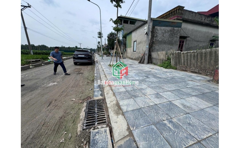 Bán đất bìa làng Nguyên Khê - 100m Sơn Du - Nhìn ra đường Nhật Tân - Nội Bài