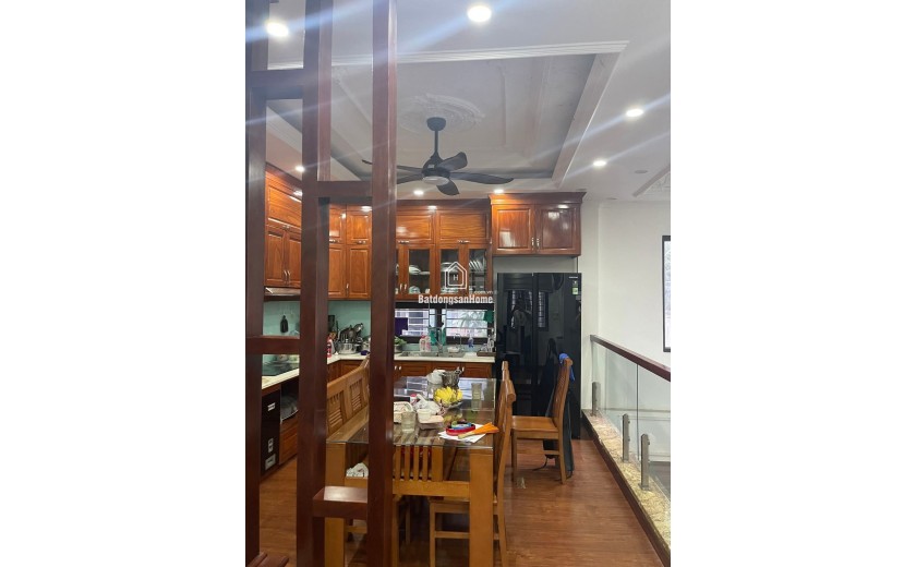 Nhà ĐẶNG THUỲ TRÂM - gần CV -80m2 (4x20m) -4 tầng - 5 PN -4 NVS - Sân thượng trước sau - khu xanh mát đáng sống - 15.8 tỷ