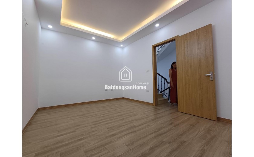 NHÀ ĐẸP MINH KHAI – 30M² – 5 TẦNG – 6.3 TỶ