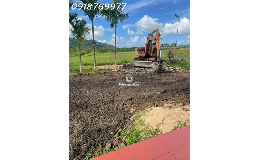 Chỉ với 3,9tỷ có 10.000m2 đất vườn Sầu riêng thu 500tr/năm. Nhà sàn cực đẹp, view VIP.