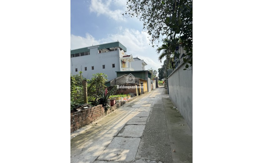BÁN LÔ – ĐẢN MỖ, UY NỖ – GẦN BẾN XE HIẾM CÓ KHÓ TÌM - DT 74M - GIÁ 70TR/1M