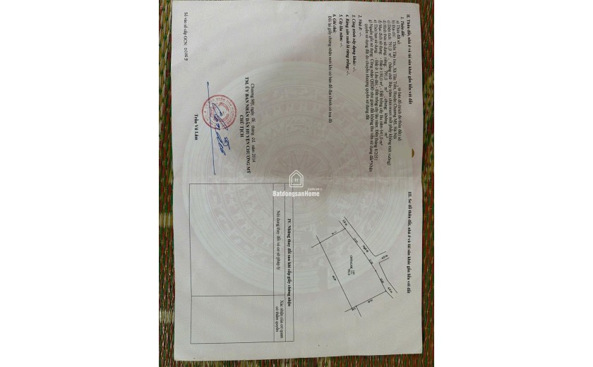 cc cần bán 791m đất thổ cư lẫn vườn giá có vài triệu /1m  đường ô tô thông