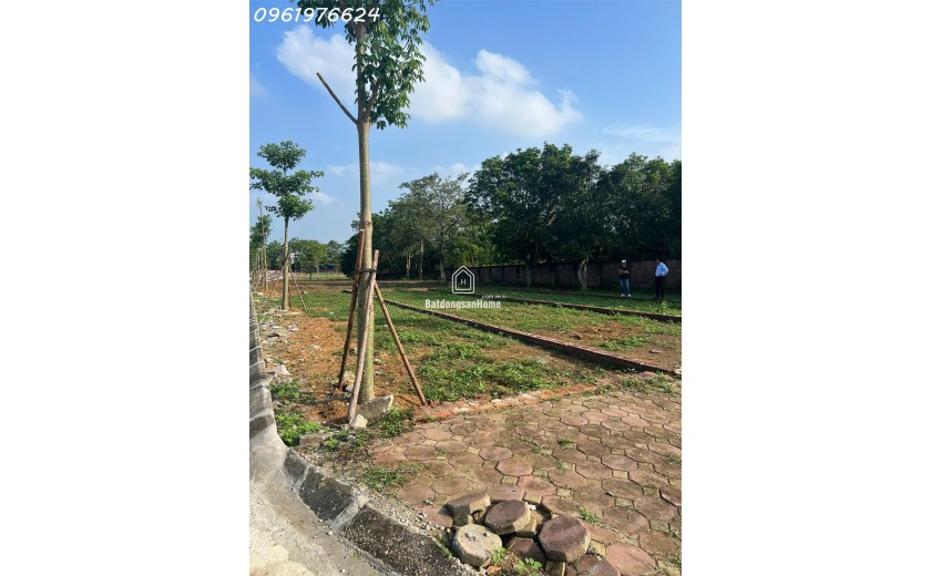 ĐẤT NỀN GIÁ F0, FULL THỔ CƯ TẠI HOÀ LẠC, ĐỐI DIỆN TÁI ĐỊNH CƯ VAI RÉO DIỆN TÍCH TỪ 100M2