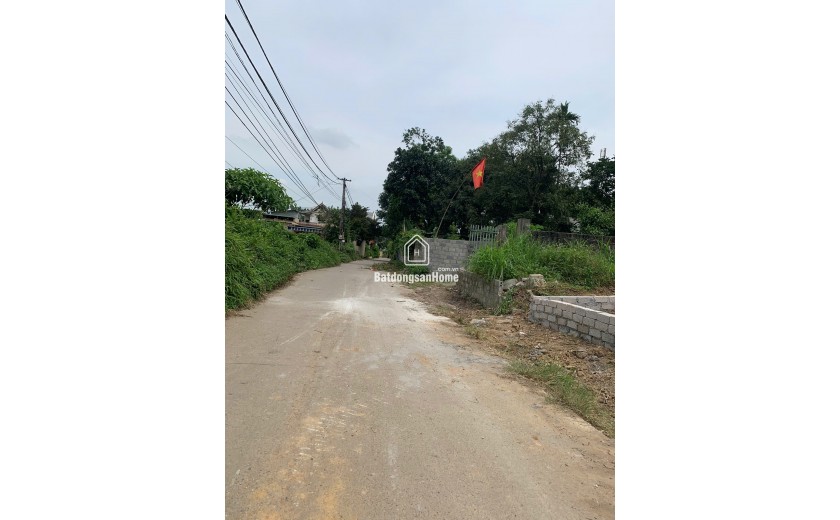 cc càn bán 121m đất full thổ cư ngay cạnh trường học mặt đường KD giá rẻ