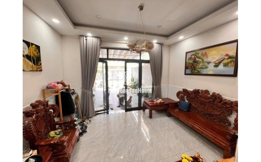 Bán nhà mặt phố Hiệp Bình Phước, Thủ Đức, 133m², 10.35  tỷ, 4PN, 4WC