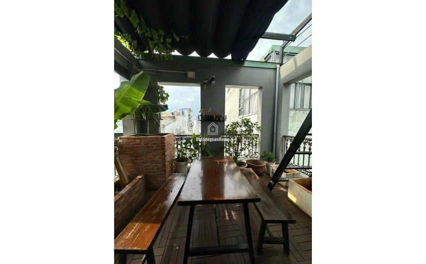 Nhà Nơ Trang Long - 2 MT 6m-116m2 - 5 tầng - 5,1 x24m - 7 PN - đang làm VP công ty và ở - 14.5 tỷ