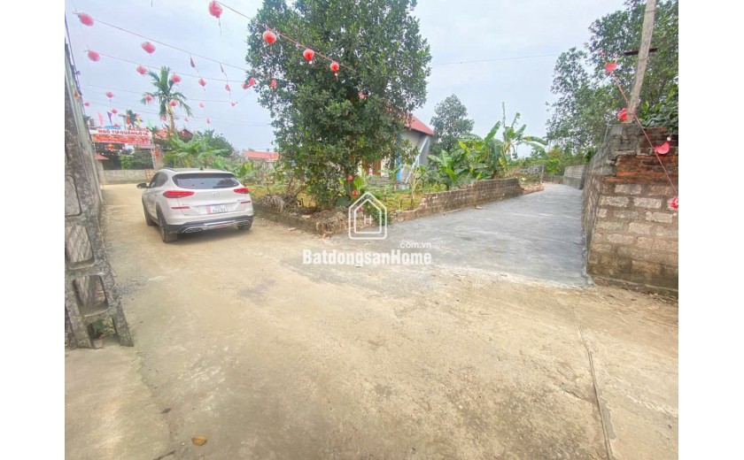 bán đất chinh chủ gửi DT ;100m full thổ cư giá nhỉnh tỷ xíu thôi ạ ô tô vào tận đất