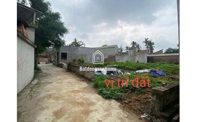 cc gửi bán lô đất 52m bám ql6  đường ô tô đỗ cửa