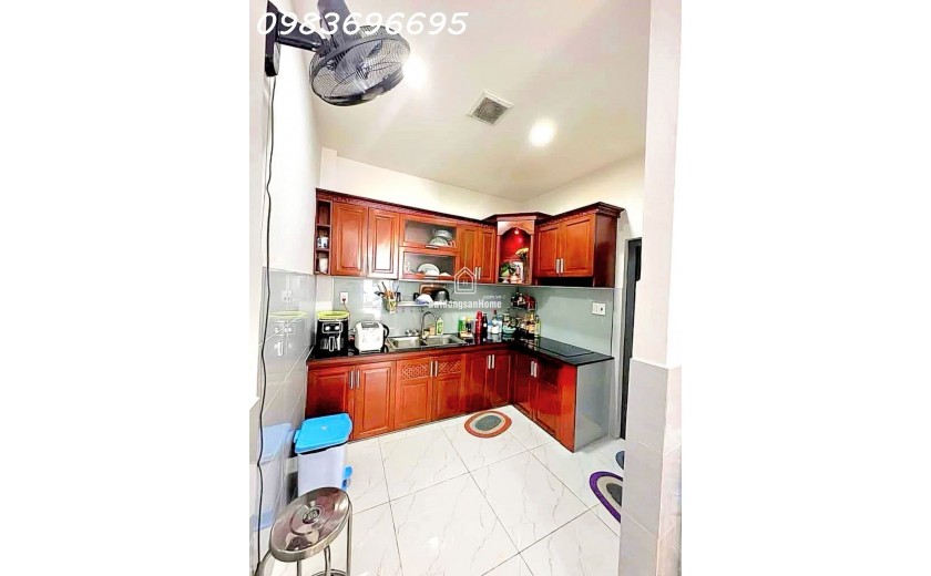 NHÀ ĐẸP BÌNH TÂN NGAY AEON MAIL 4*17 m,1 TRỆT 3 LẦU SÂN THƯỢNG GIÁ CHỈ 5.TỶ NHỈNH